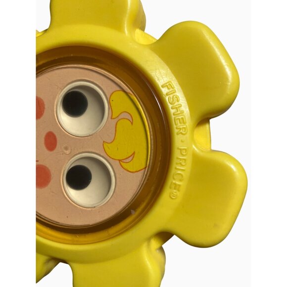 Fisher Price 1973 Flower Rattle Vintage Baby Toy - Picture 4 of 9